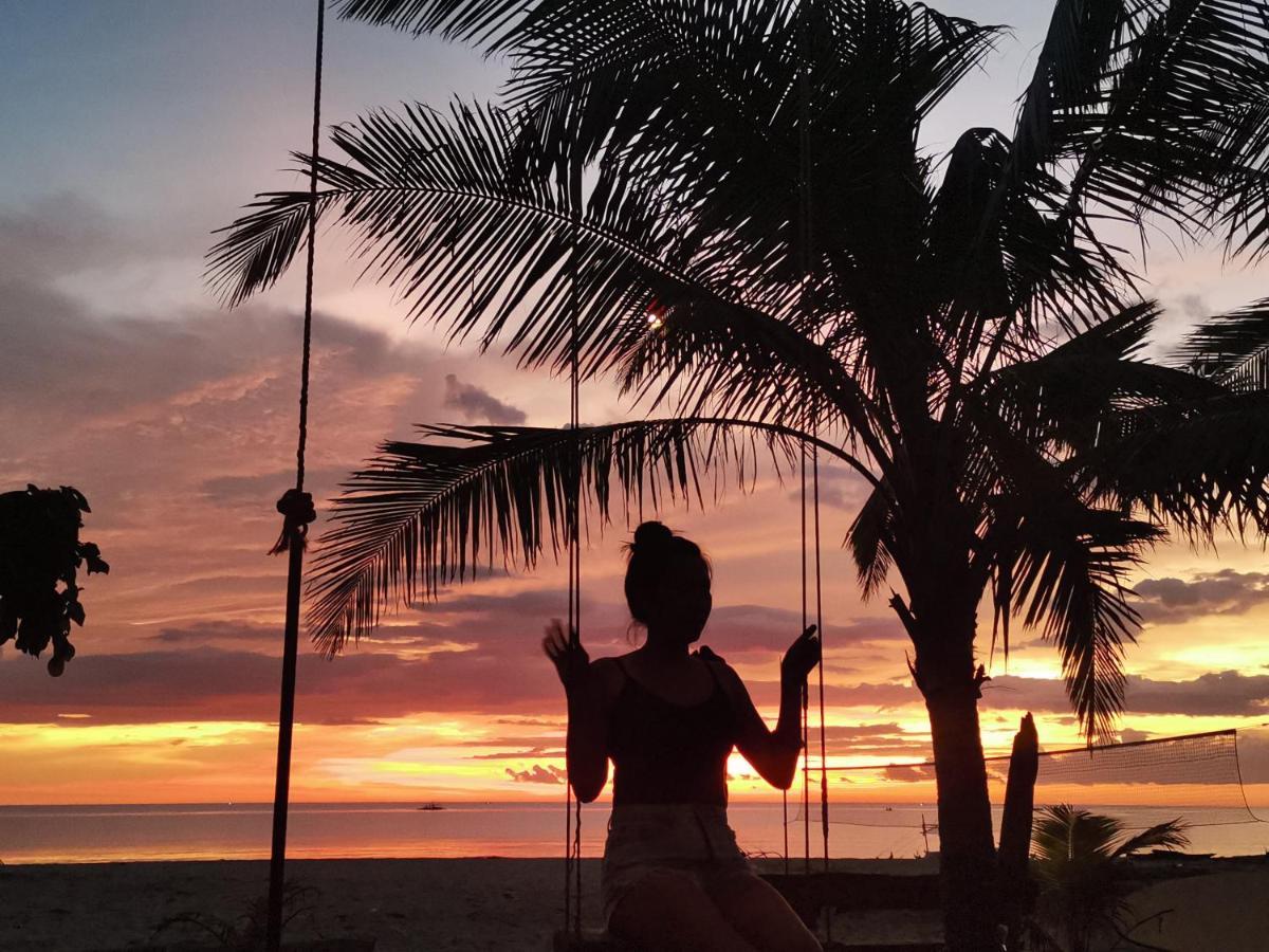 Sulu Sunset Beach Resort Nauhang Ngoại thất bức ảnh