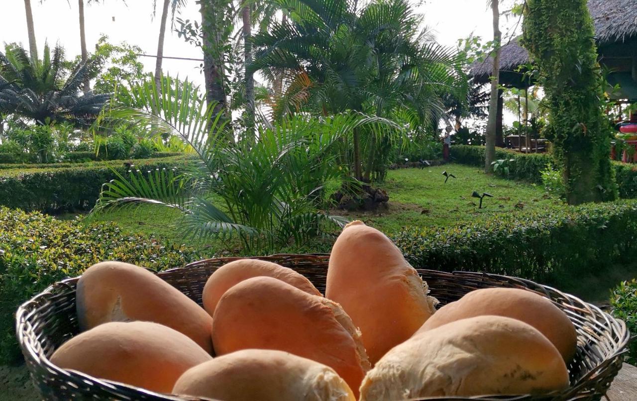 Sulu Sunset Beach Resort Nauhang Ngoại thất bức ảnh