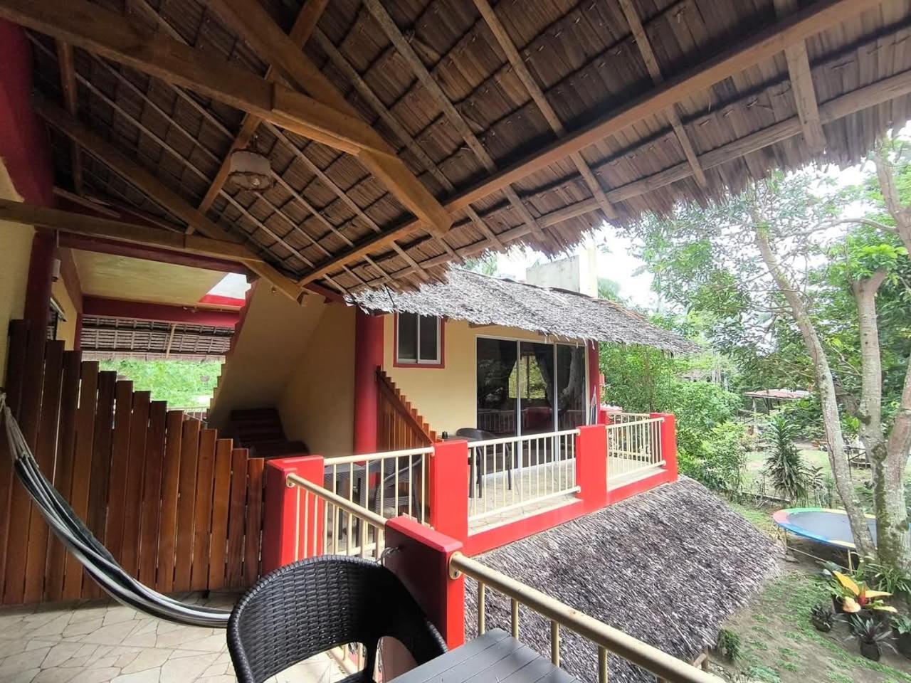 Sulu Sunset Beach Resort Nauhang Ngoại thất bức ảnh